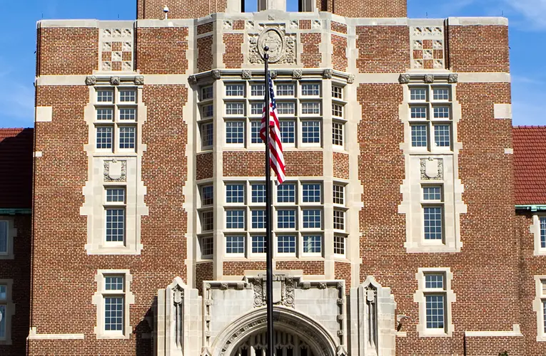 “Navigating Higher Education: Insights into Universities for International Students in North America”